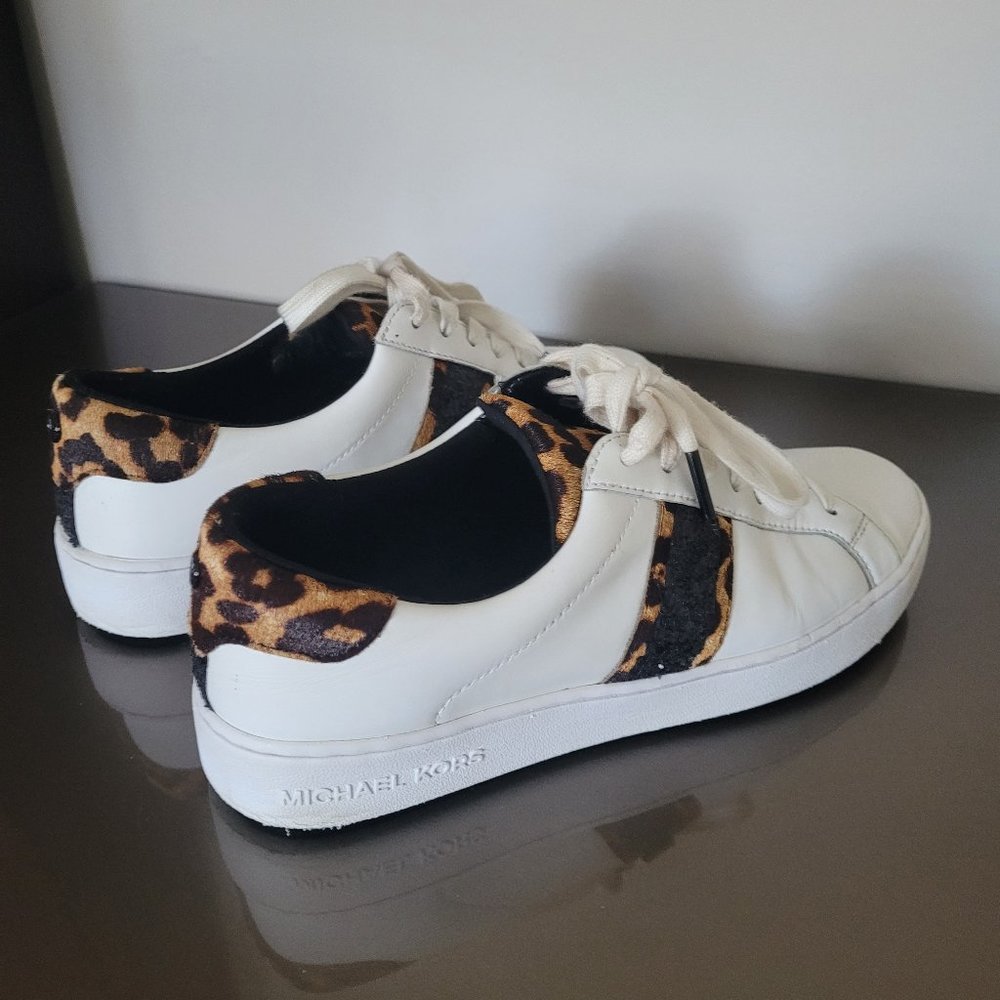 Michael Kors woman 7.5  sneakers - Picture 10 of 14